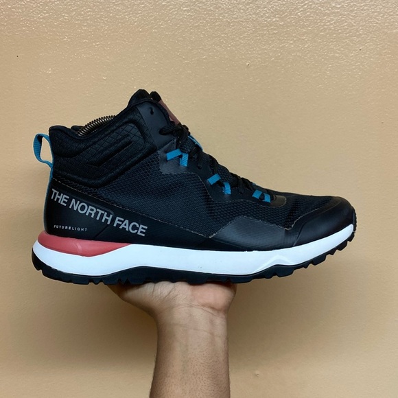 The North Face Activist Mid FUTURELIGHT Hiking Boots - Picture 1 of 17